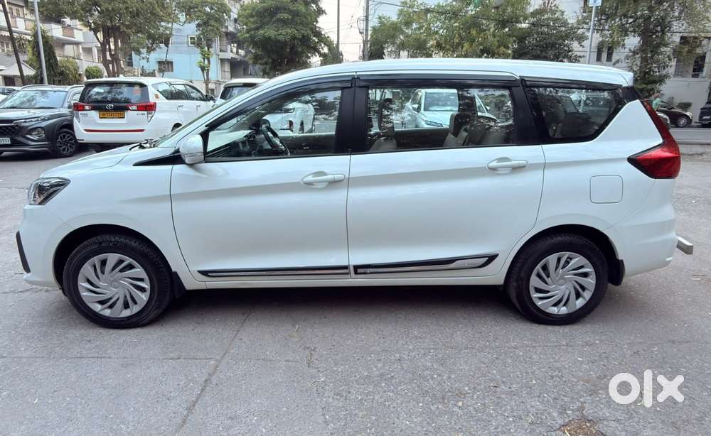 Maruti Suzuki Ertiga Vxi (o) Cng, 2024, Cng & Hybrids