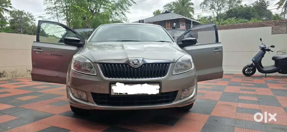 Skoda Rapid 1.5 Ambition 2014