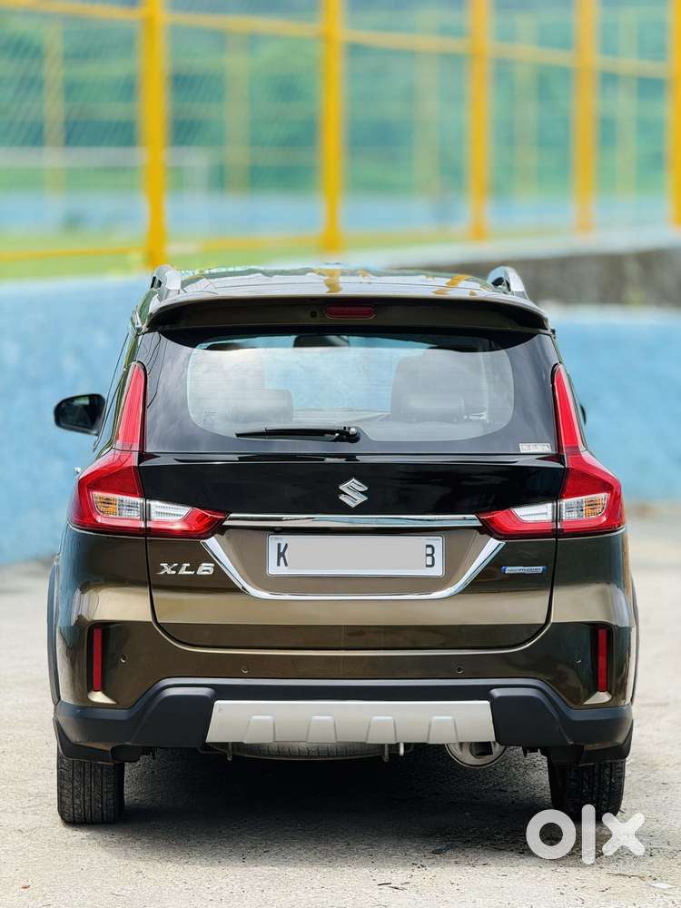 Maruti Suzuki Xl6 1.5 Alpha At, 2019, Petrol