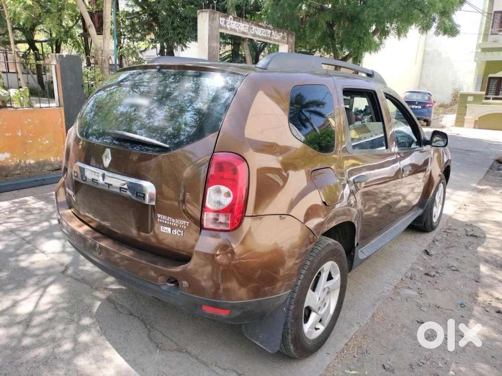 Renault Duster 2014 Diesel 130000 Km Driven