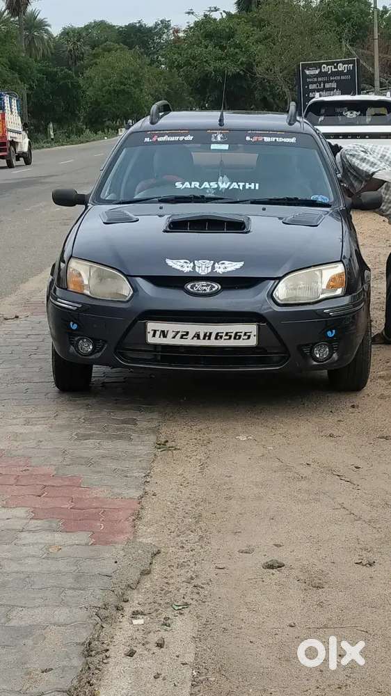 Ford Ikon 1.3 Petrol Manual 2010