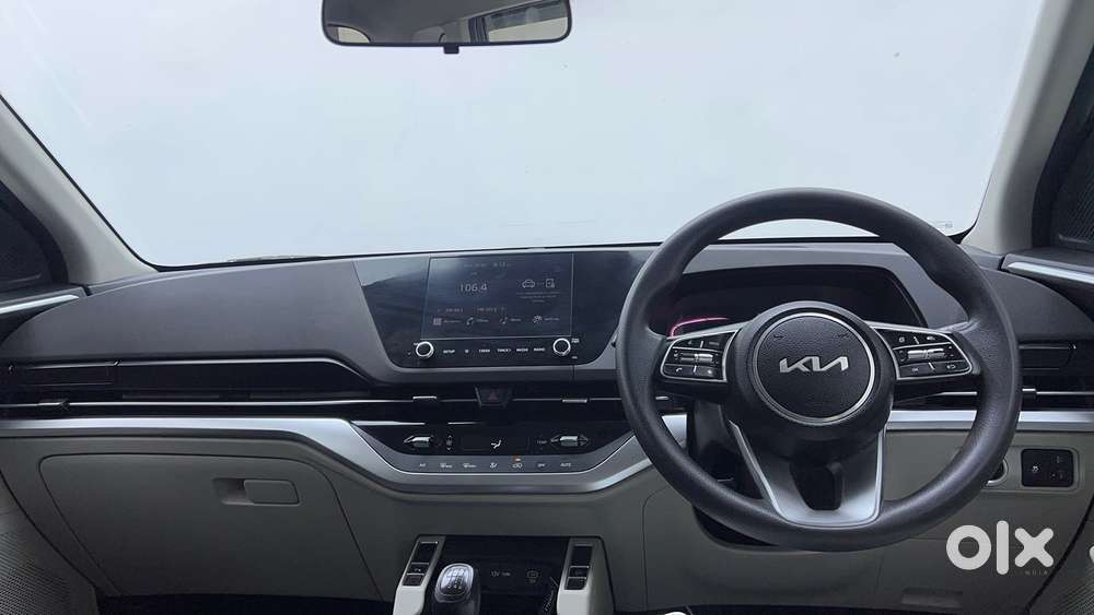 Kia Carens 1.4 Prestige Plus Turbo 7 Str, 2022, Petrol