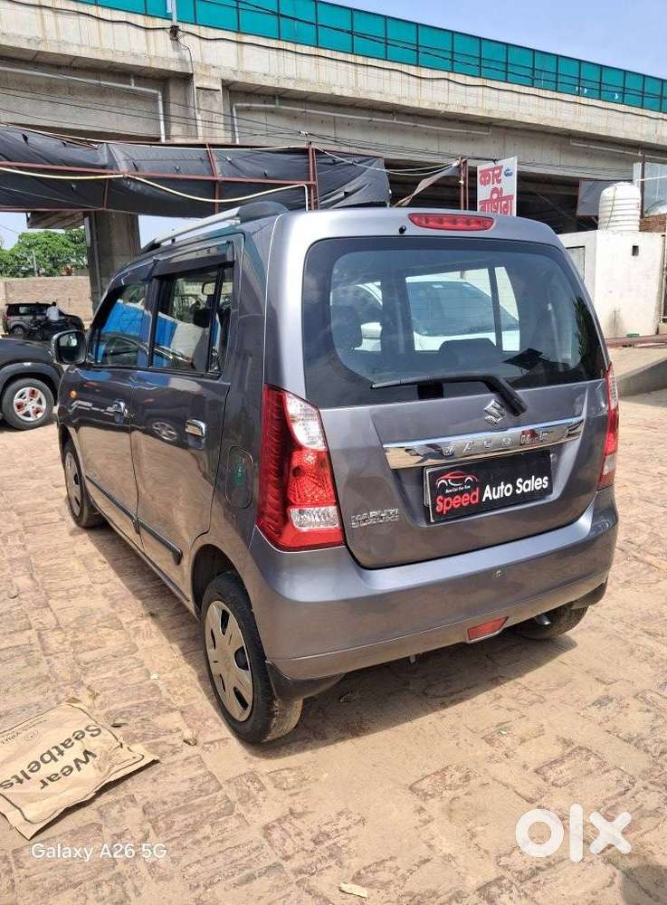 Maruti Suzuki Wagon R 1.0 Vxi (o), 2014, Petrol