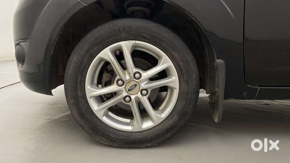 Ford Figo 2010-2012 Petrol Zxi, 2012, Petrol