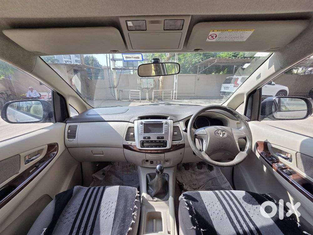 Toyota Innova 2.5 V 7 Str, 2012, Diesel