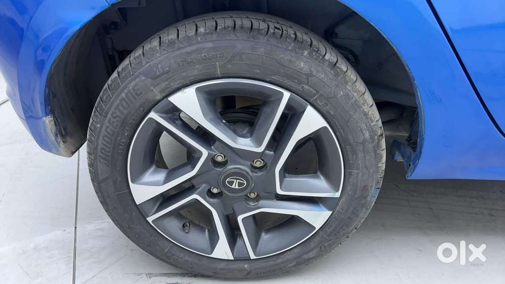 Tata Tiago Xza Plus, 2019, Petrol