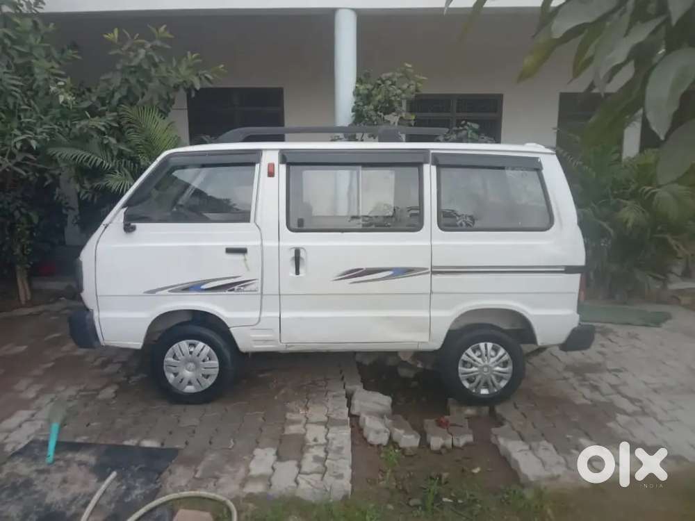 Maruti Suzuki Omni 2013