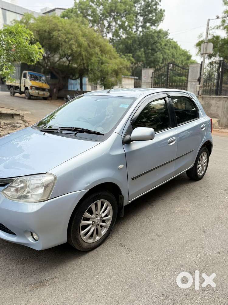 Toyota Etios 2010-2012 V, 2011, Petrol