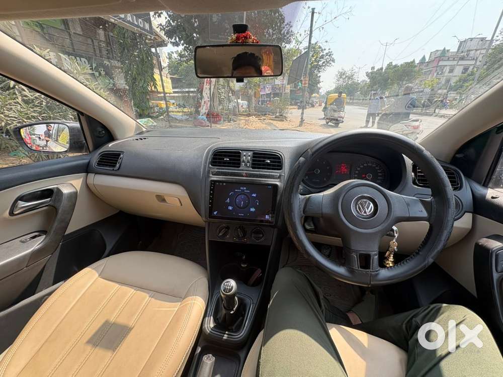Volkswagen Polo Petrol 2011