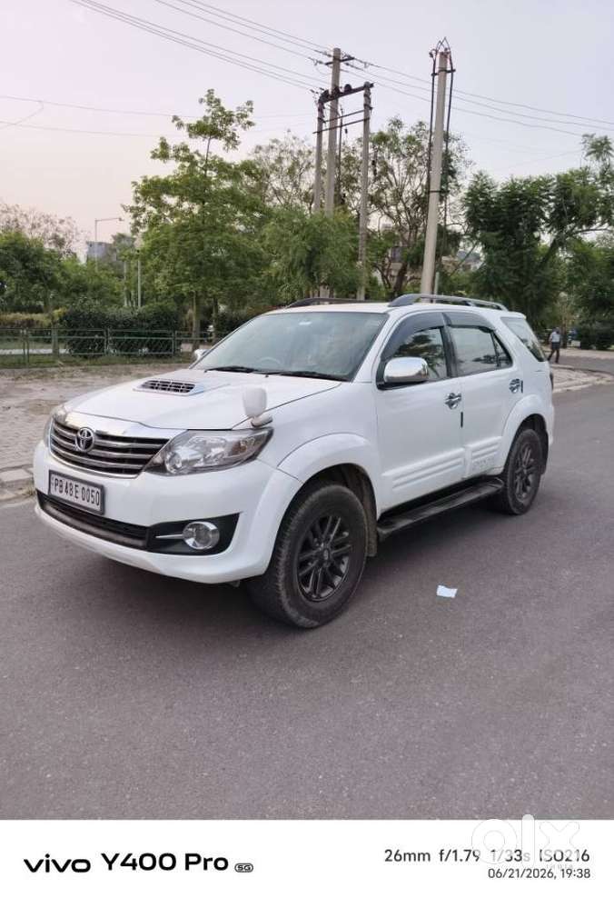 Toyota Fortuner, 2010, Diesel
