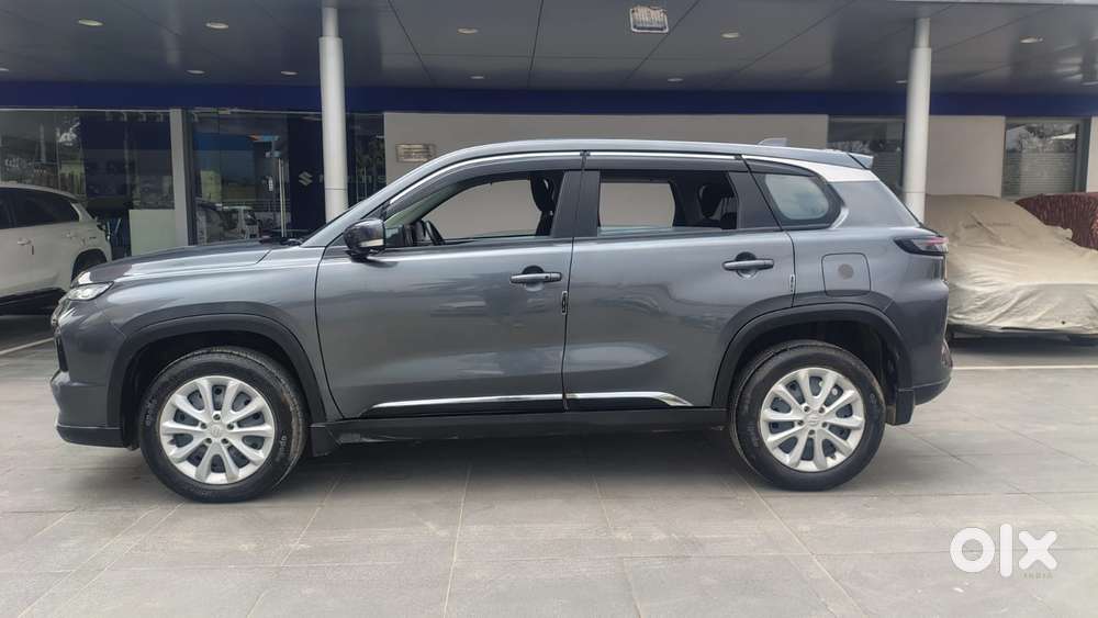 Maruti Suzuki Grand Vitara 1.5 Delta Smart Hybrid At, 2023, Petrol