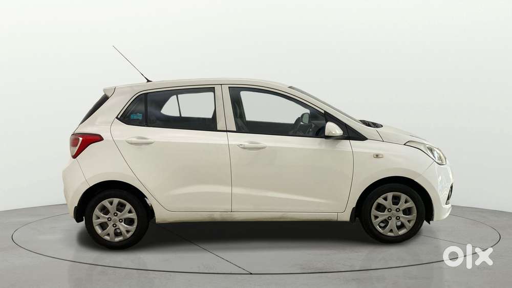 Hyundai Grand I10 2016-2017 Magna At, 2016, Petrol