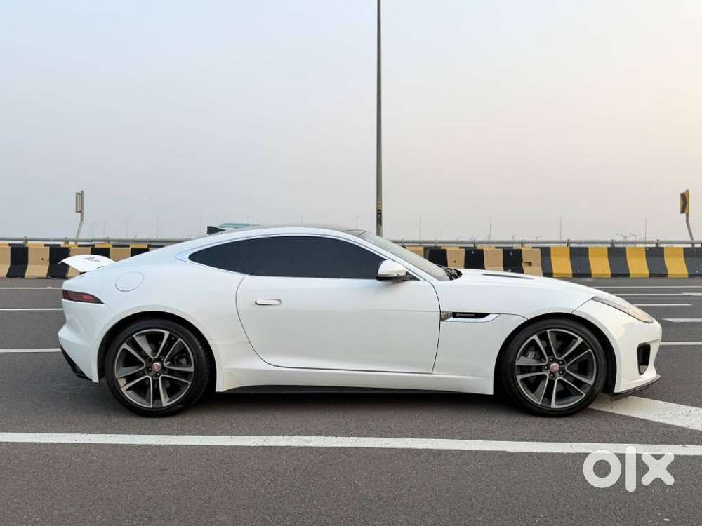 Jaguar F Type Coupe 2.0, 2019, Petrol