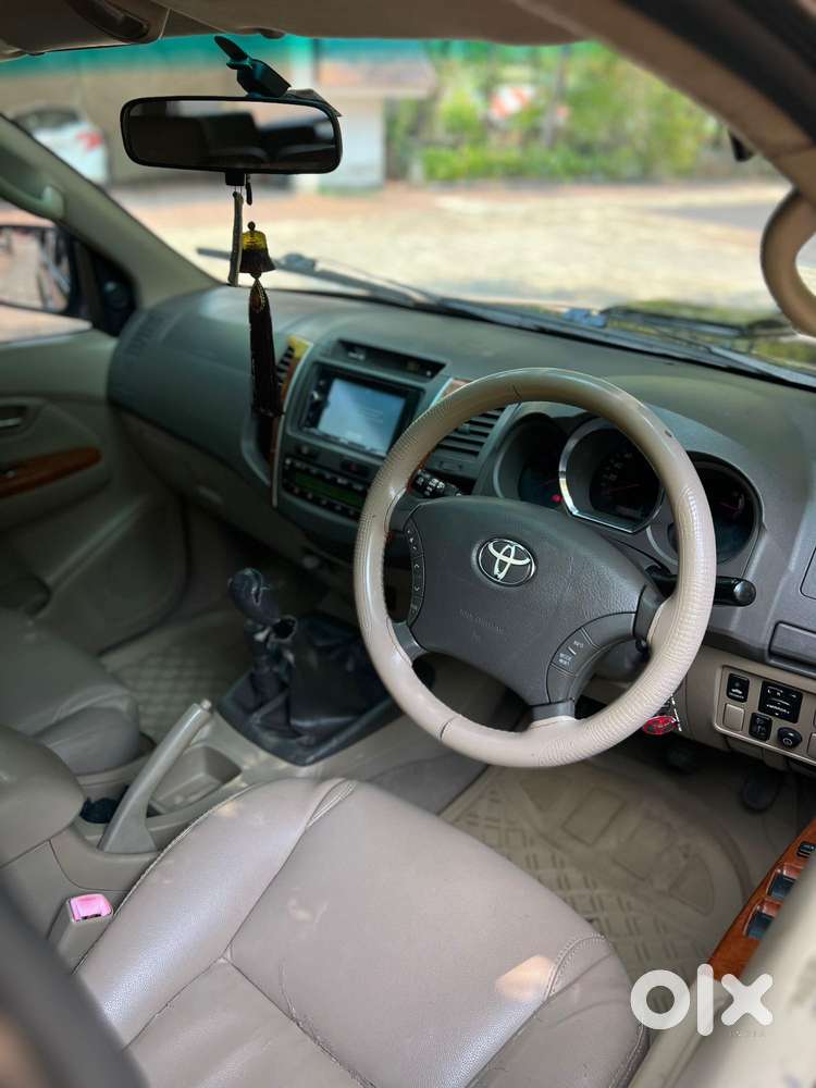 Toyota Fortuner 3.0 4x2 Mt, 2009, Diesel