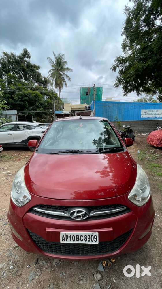 Hyundai I10 Magna Petrol 2013