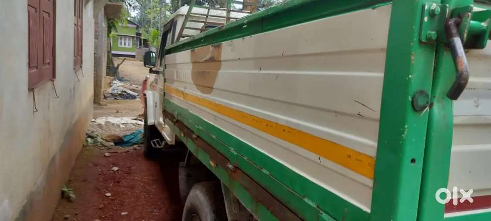 Mahindra Bolero Pik-up 2023 Diesel 144000 Km Driven