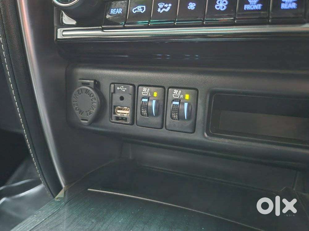 Toyota Fortuner 4x2 At 2.8 Diesel, 2022, Diesel