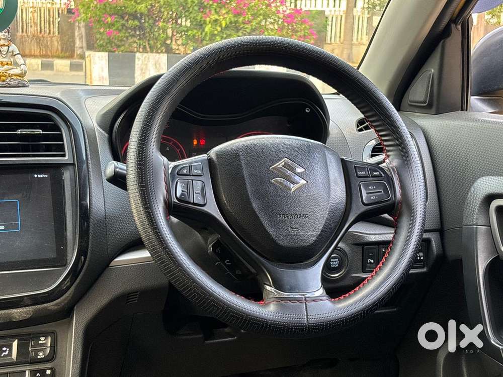 Maruti Suzuki Brezza Zdi+ Dual Tone, 2018, Diesel