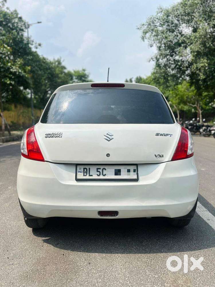 Maruti Suzuki Swift 1.2 Vxi (o), 2015, Petrol