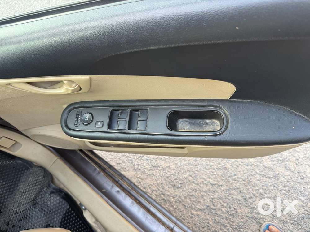 Honda Mobilio V Option I-dtec, 2014, Diesel