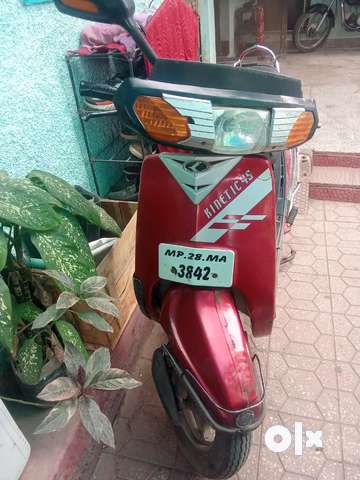 Olx 2025 kinetic honda