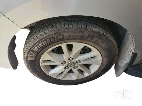 Toyota Innova Crysta 2.4 G Mt 8s, 2018, Diesel