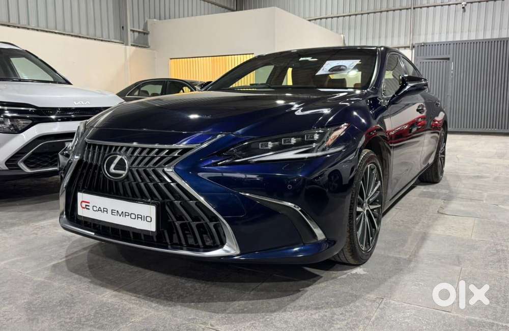 Lexus Es 300h Luxury, 2024, Cng & Hybrids