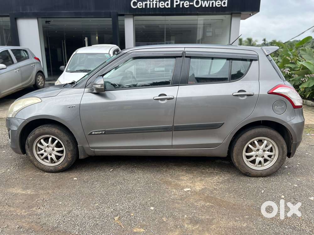 Maruti Suzuki Swift 1.2 Vxi (o), 2015, Petrol