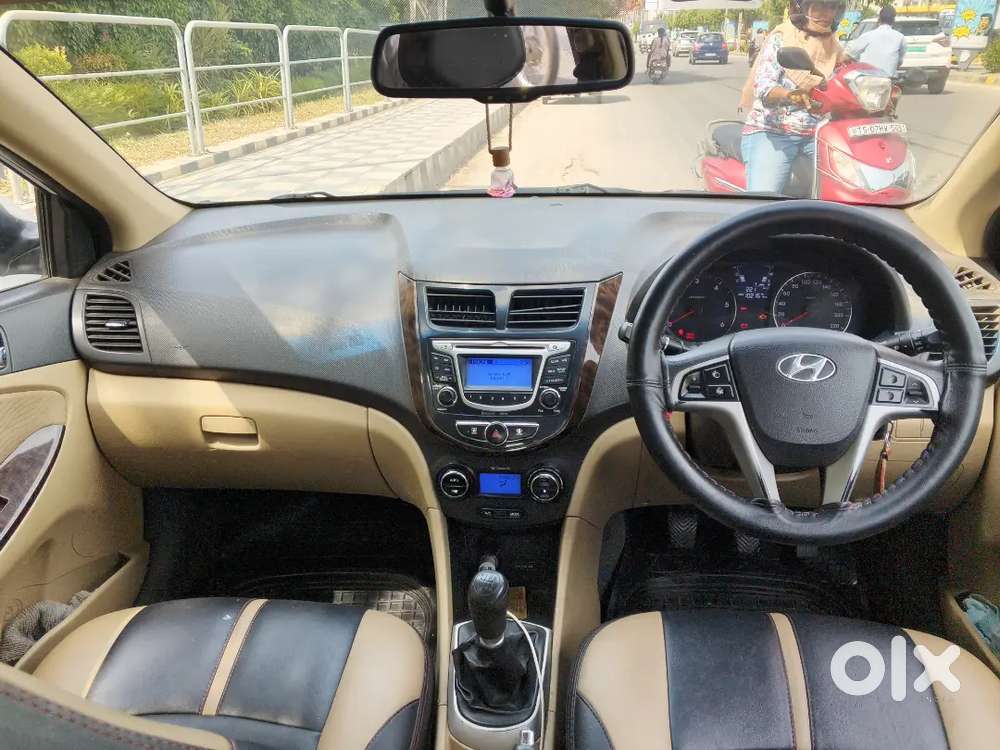 Hyundai Verna 2004 Diesel Manual