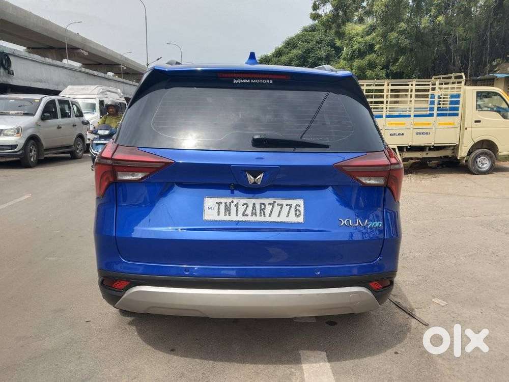 Mahindra Xuv700 2.0 Ax 5 Petrol Mt 7 Str, 2022, Petrol