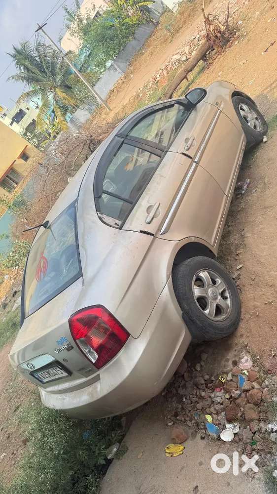 Hyundai Verna Crdi 2009