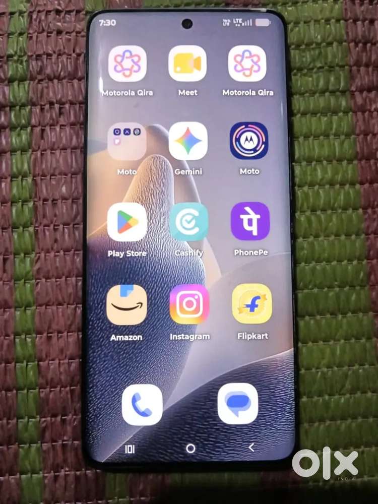 Motorola 60 fusion 8 256 11 manth