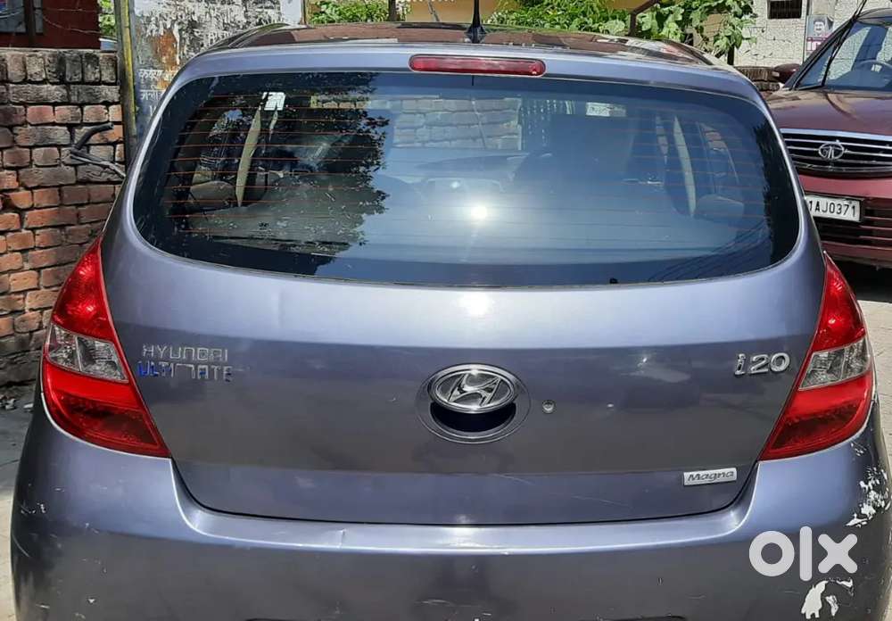 Hyundai New I20 2011 Petrol 950000 Km Driven