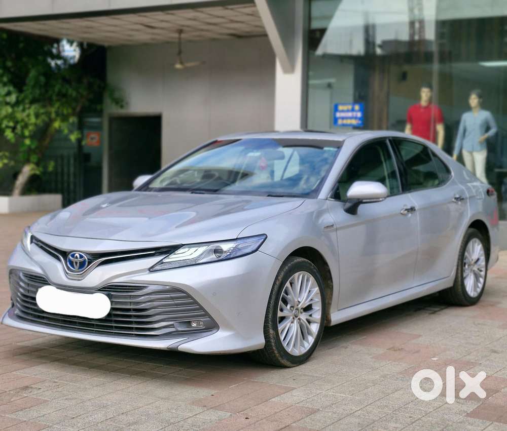 Toyota Camry Hybrid, 2020, Petrol