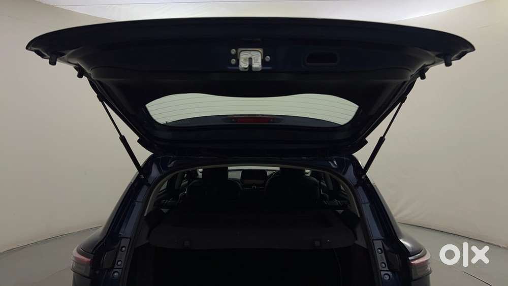 Maruti Suzuki Grand Vitara 1.5 Alpha Smart Hybrid Allgrip, 2025, Pet..