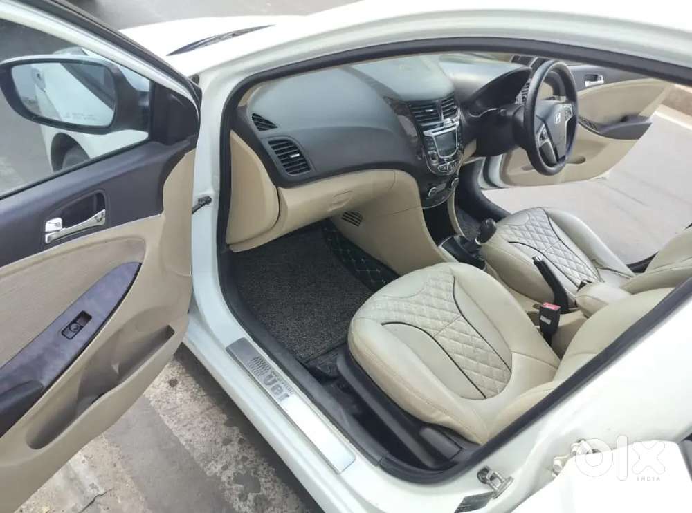 Hyundai Verna Fluidic Crdi Sx 2011 Diesel With 84000 Km Driven