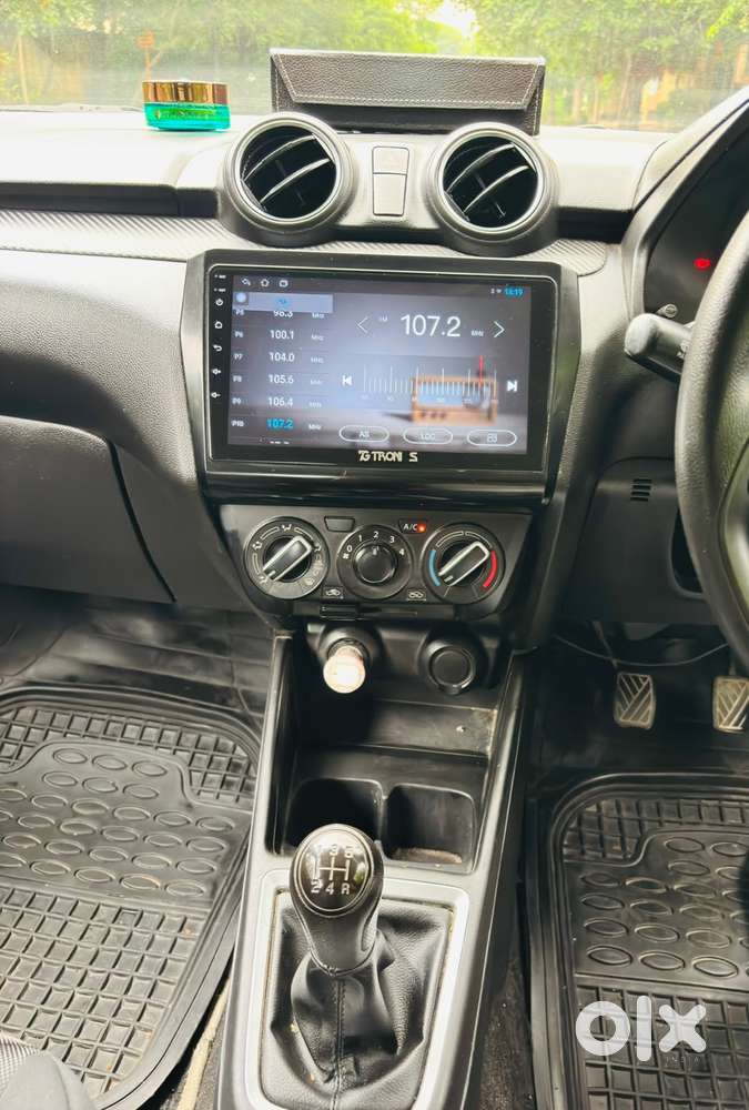 Maruti Suzuki Swift Lxi Optional-o, 2022, Petrol