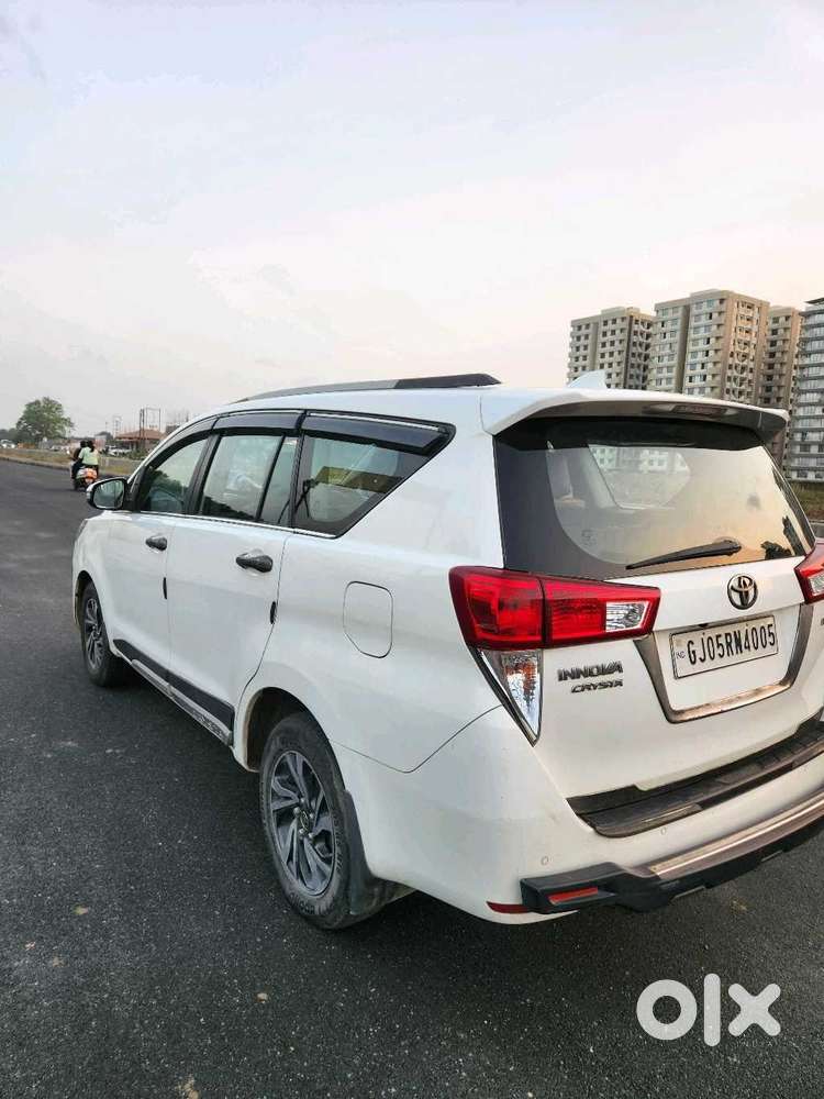 Toyota Innova Crysta 2.4 G Mt 8s, 2021, Diesel