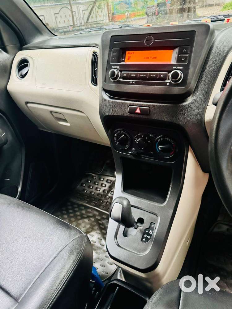 Maruti Suzuki Wagon R Vxi Amt1.2, 2021, Petrol