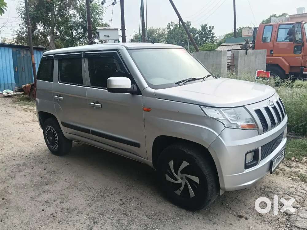 Mahindra Tuv 300 2017 Diesel 198000 Km Driven