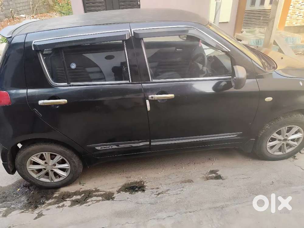 Swift Maruti Suzuki 2006 Manual Petrol