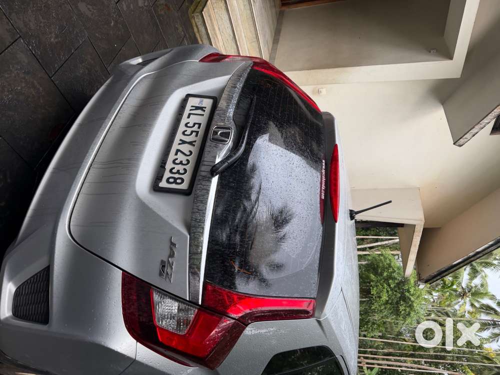 Single Owner Used Honda Jazz