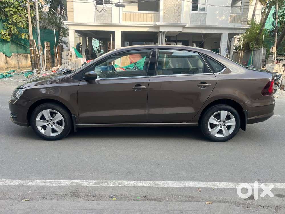 Skoda Rapid 1.0 Tsi Automatic, 2020, Petrol