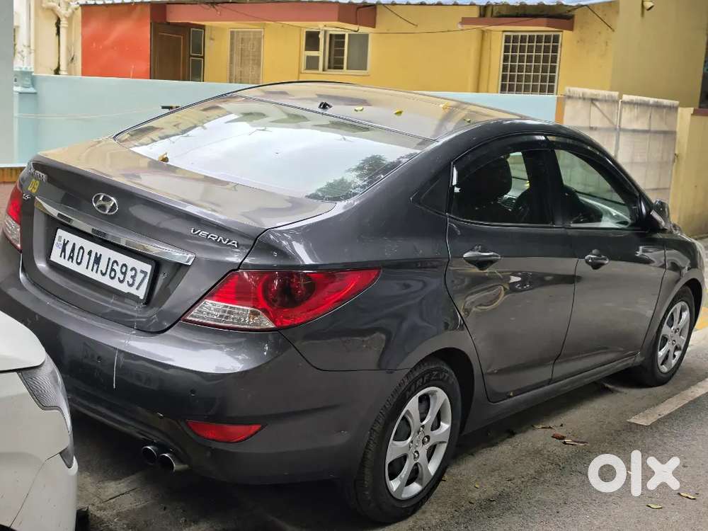 Hyundai Verna 1.6 Crdi 2012 Diesel Manual