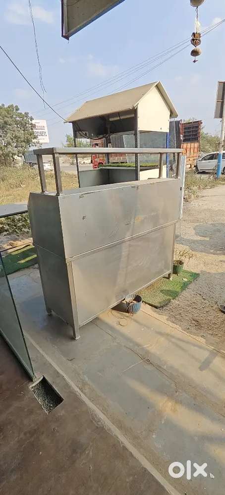 Premium SS counter with Bainmarie for sale
