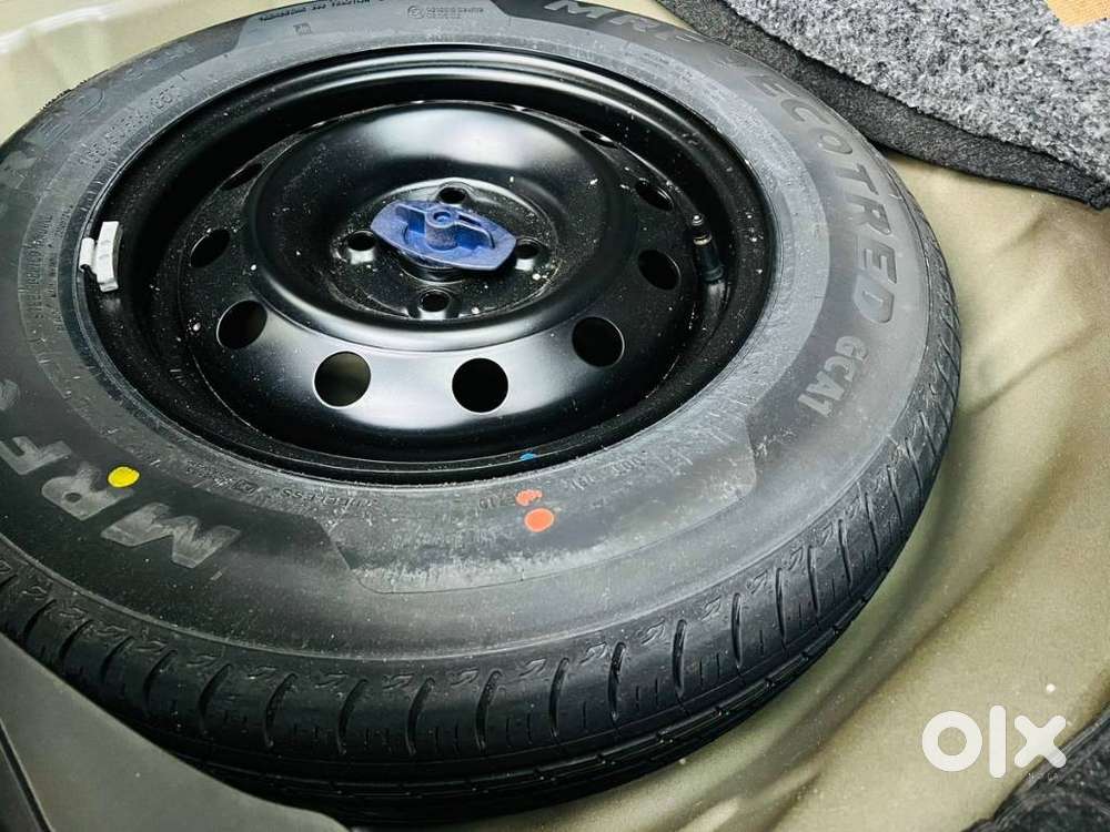 Maruti Suzuki Swift Vxi Optional, 2025, Petrol