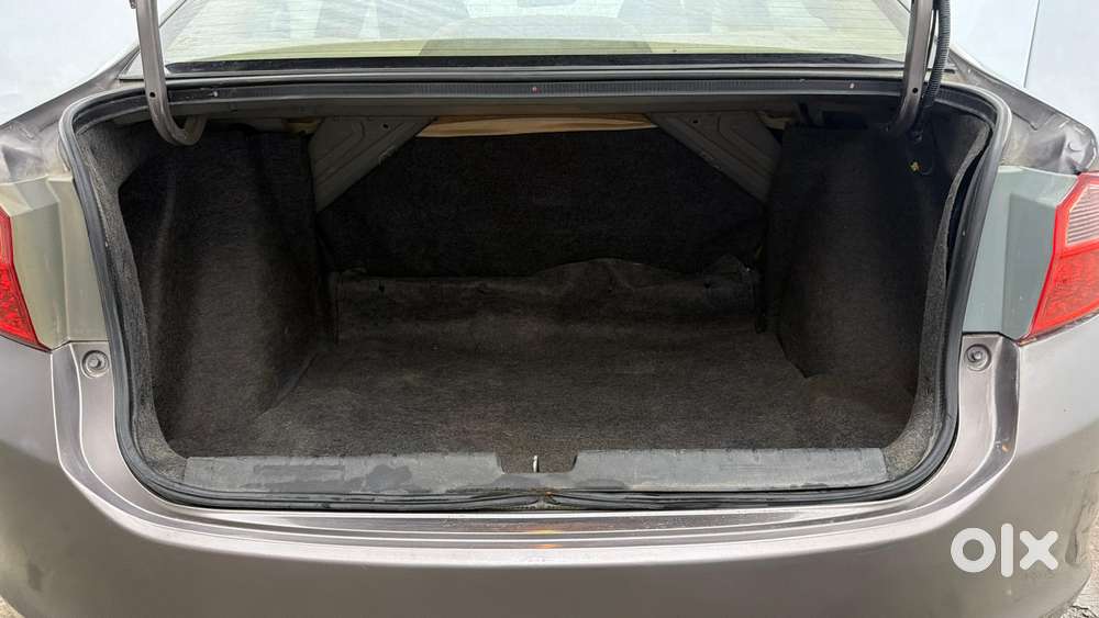 Honda City V Mt, 2014, Petrol