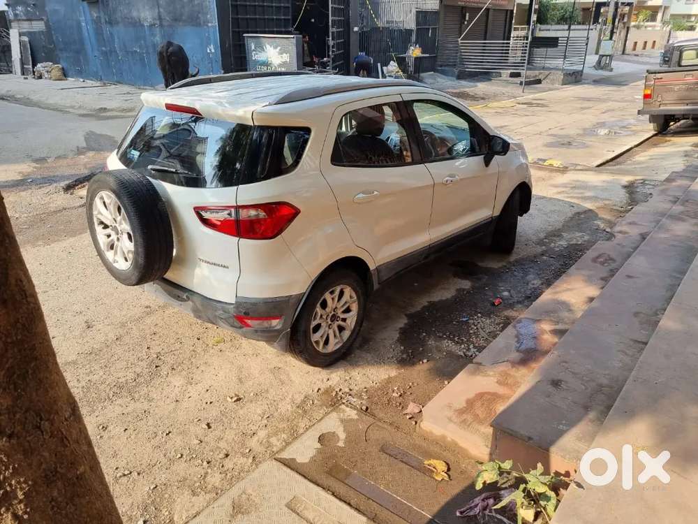 Ford Ecosport Top Model 1.5l Petrol Automatic, 70200 Km Driven