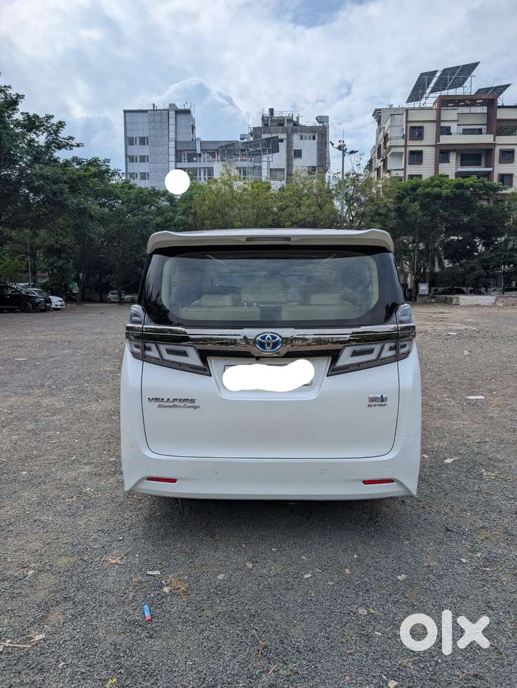 Toyota Vellfire Vip – Executive Lounge, 2022, Petrol