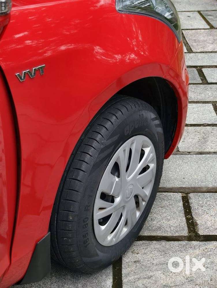 Maruti Suzuki Swift 1.2 Vxi (o), 2016, Petrol